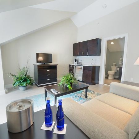 Pavilion Grand Executive Apartments Saratoga Springs Dış mekan fotoğraf