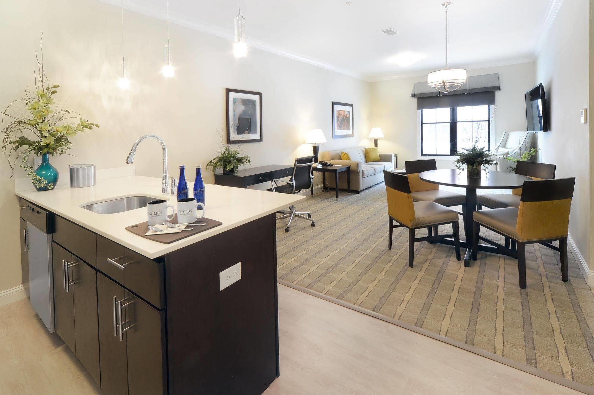 Pavilion Grand Executive Apartments Saratoga Springs Dış mekan fotoğraf