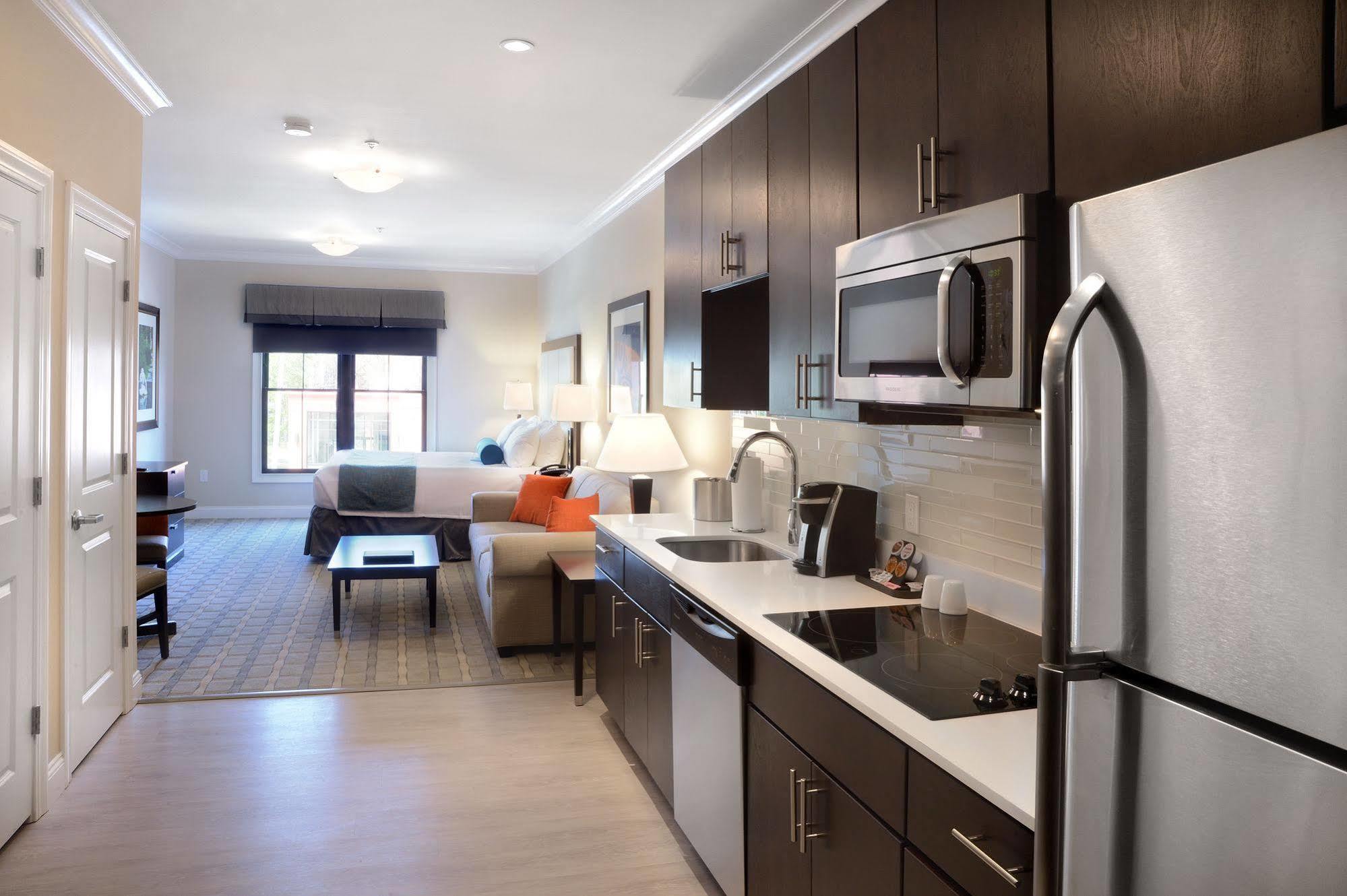 Pavilion Grand Executive Apartments Saratoga Springs Dış mekan fotoğraf
