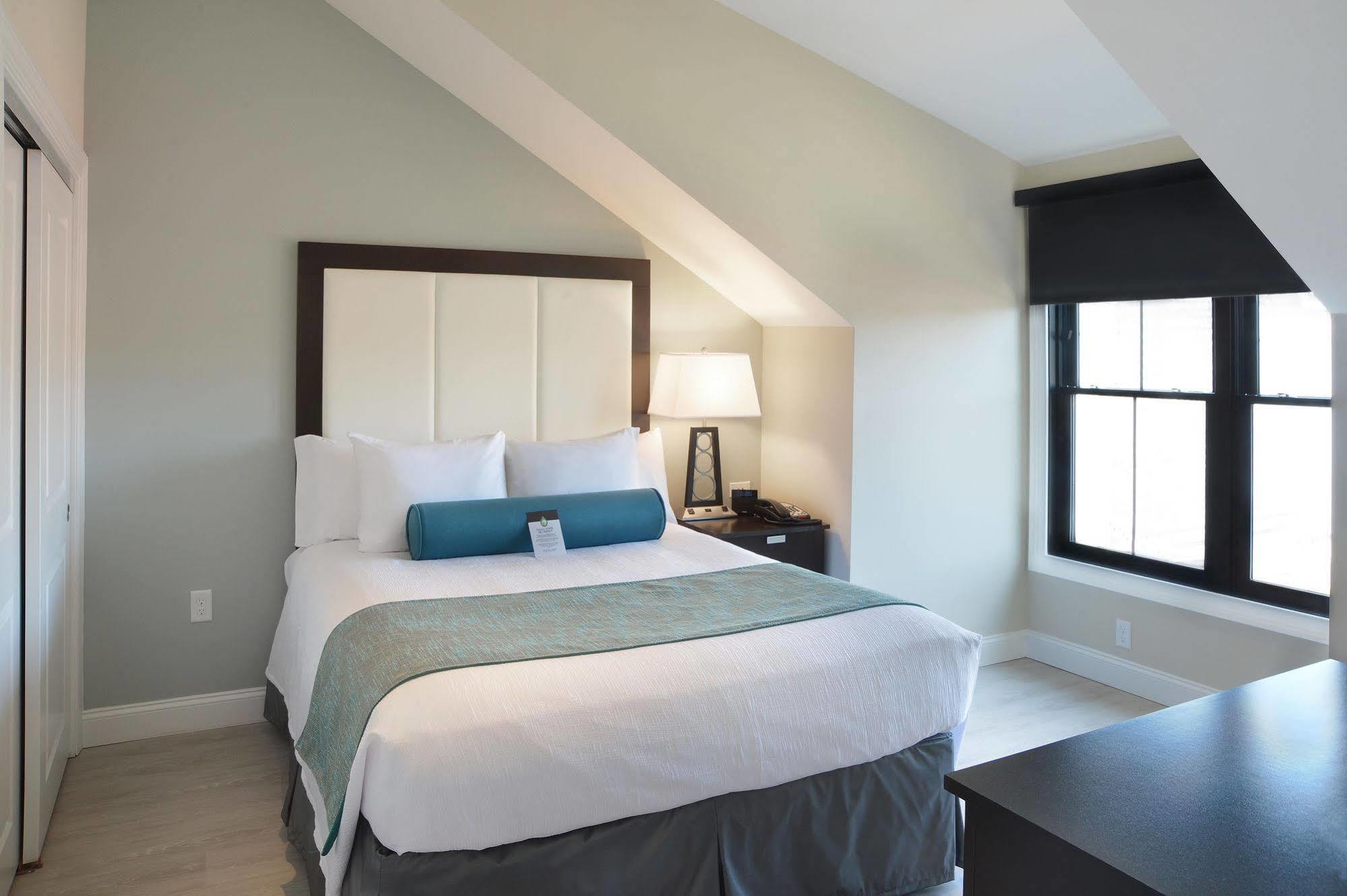 Pavilion Grand Executive Apartments Saratoga Springs Dış mekan fotoğraf